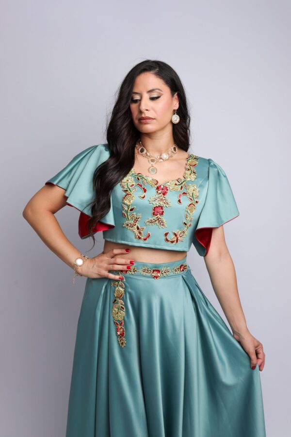 Cyrine – Image 3